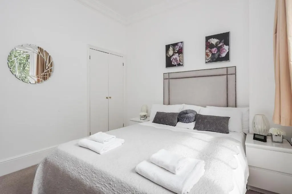 Carintha London City 2 Bed Modern Apartment By Canada Water